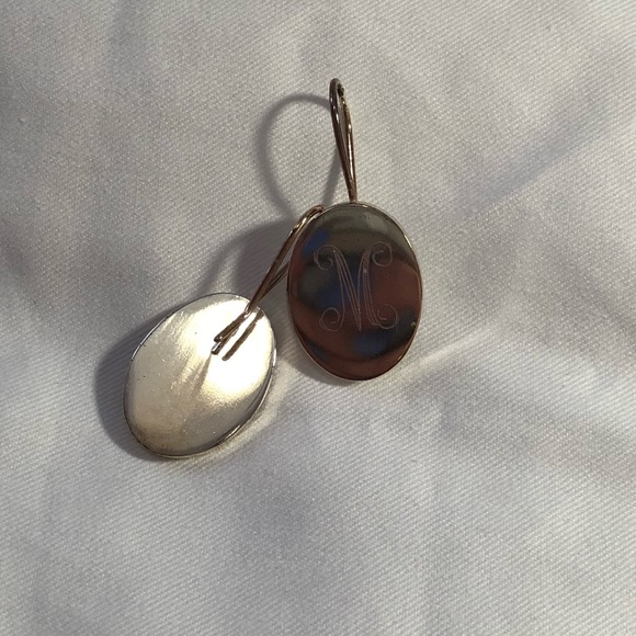 M monogram earrings - Picture 2 of 3